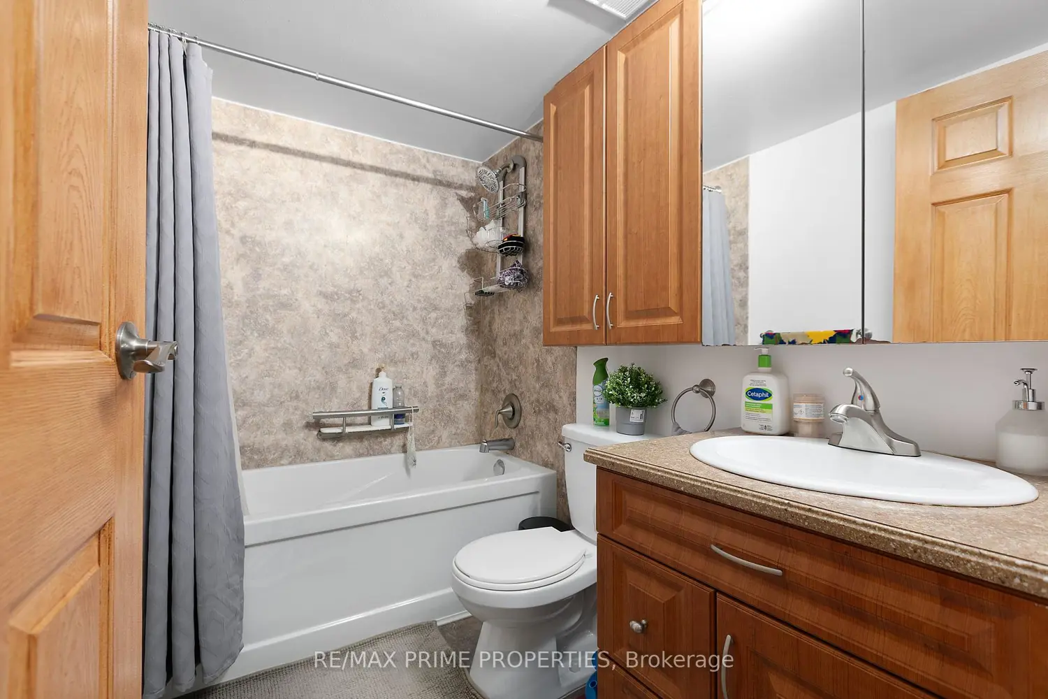 Additional image 13 of 200 Lafontaine Avenue 901