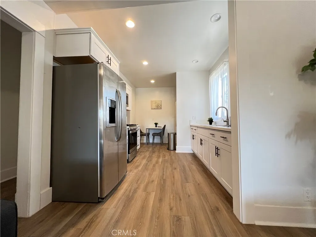 Additional image 15 of 601 W 41st Street, Los Angeles, CA 90037