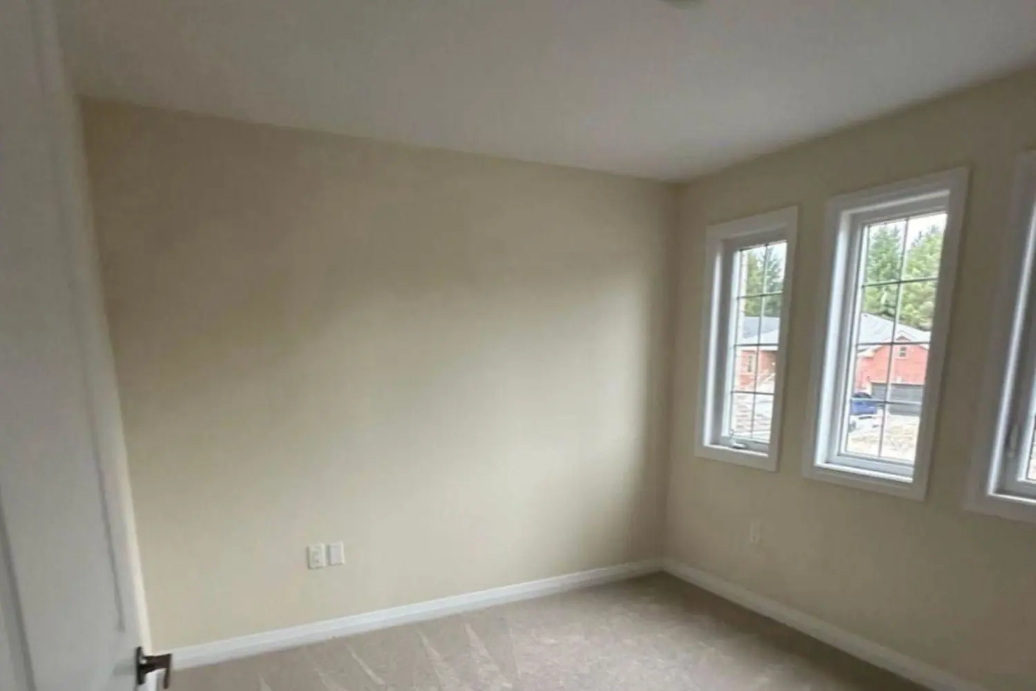 Additional image 13 of 5 Revol Road