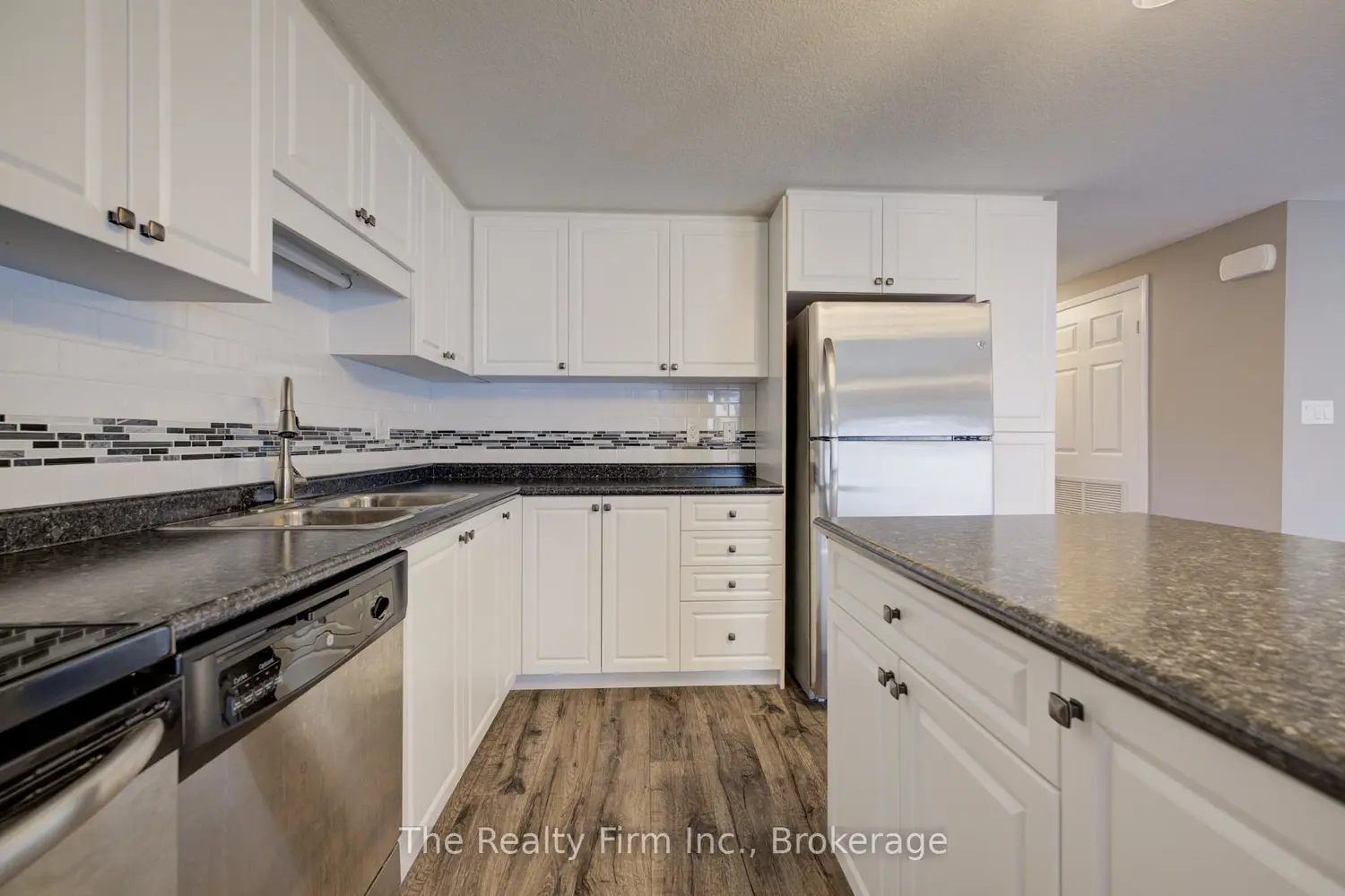 Additional image 11 of 236 Rachel Crescent H