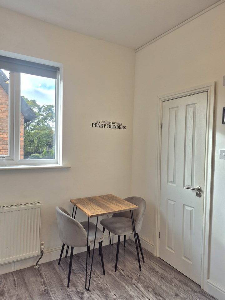 Additional image 3 of Studio Flat, Clarendon Road, B16, N1 7GU