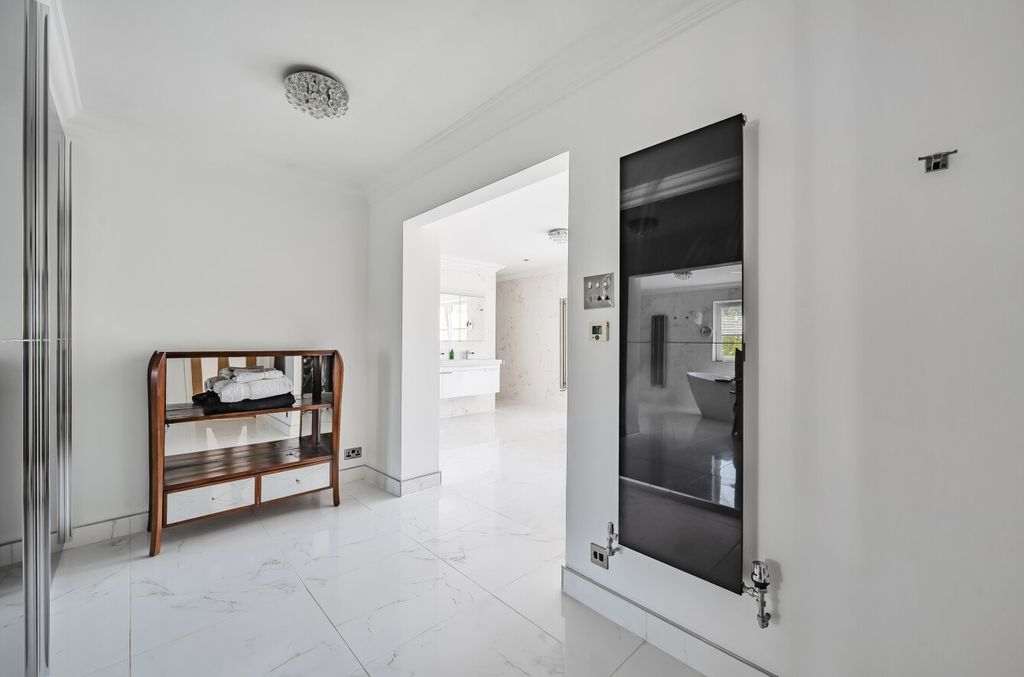 Additional image 17 of 5 bed detached house for saleRook Hill Road, Friars Cliff, Christchurch BH23