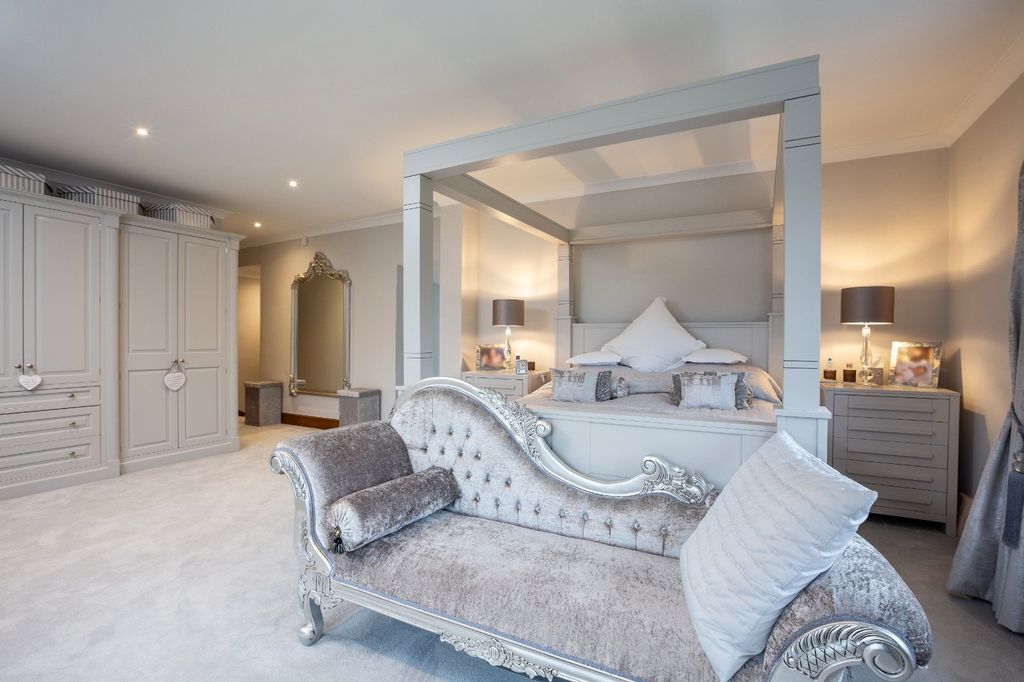 Additional image 15 of 6 bed equestrian for saleMayes Lane, Warnham, Horsham, West Sussex RH12