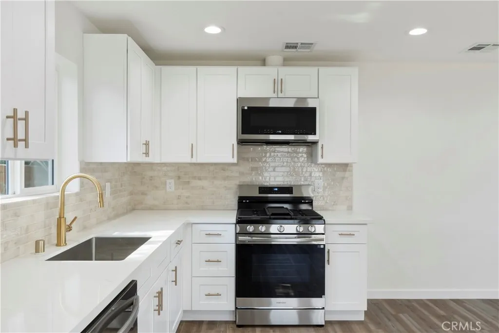 Additional image 6 of 9427 S 2nd Ave, Inglewood, CA 90305