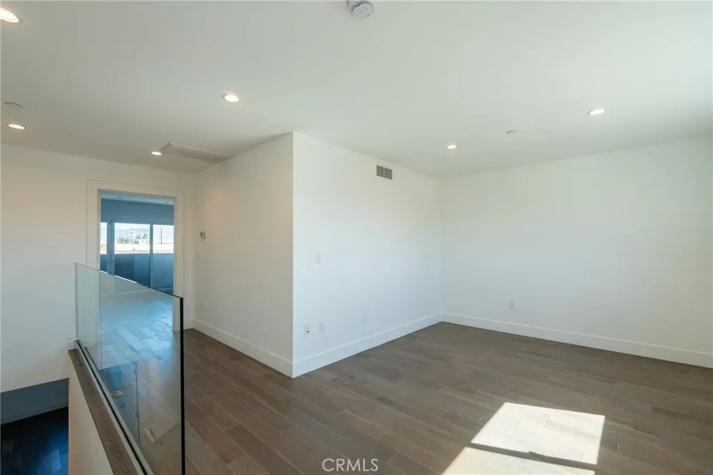 Additional image 20 of 6810 Simpson Ave Unit 2, North Hollywood, CA 91605