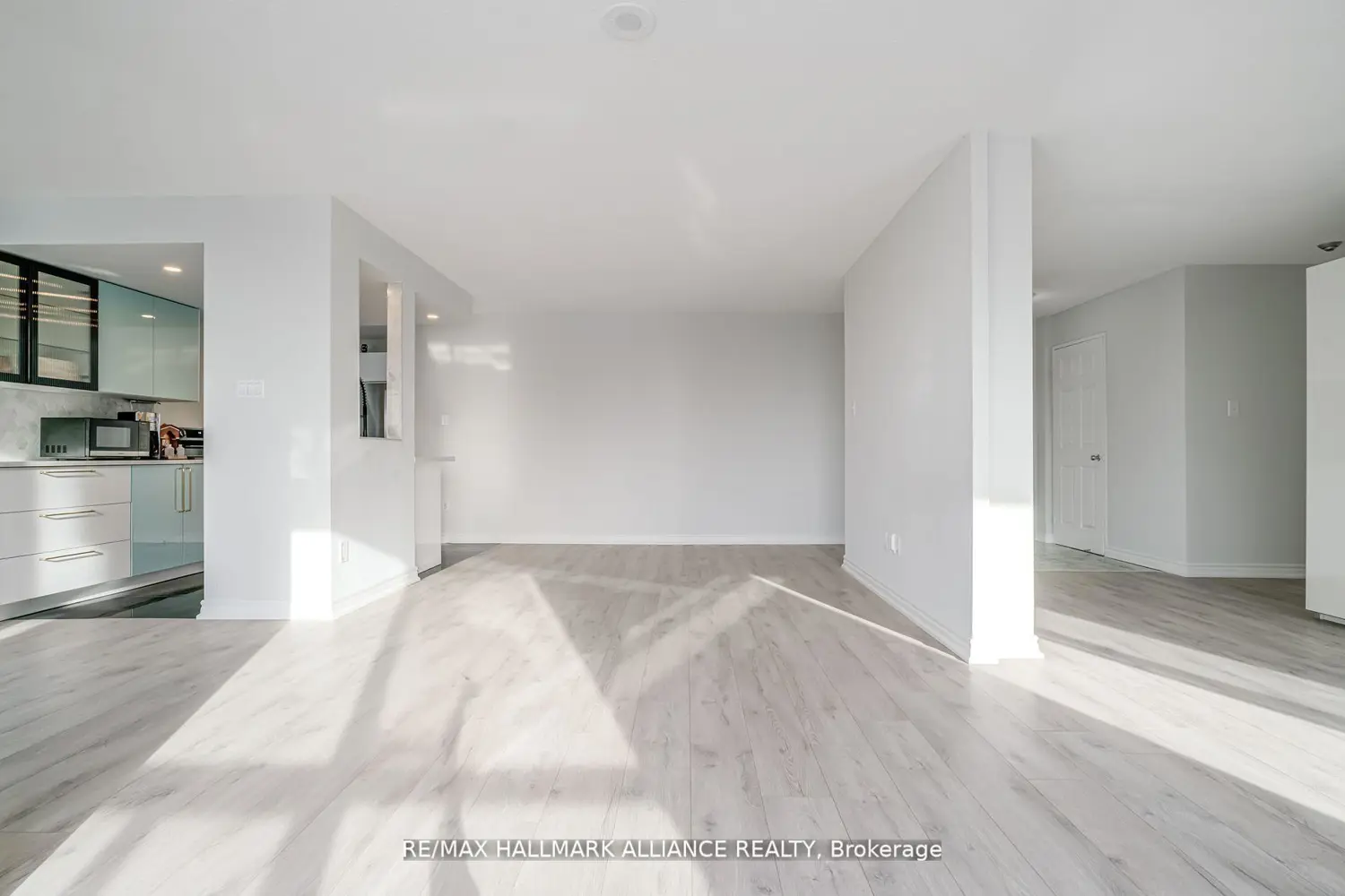 30 Malta Avenue 307 photo 5