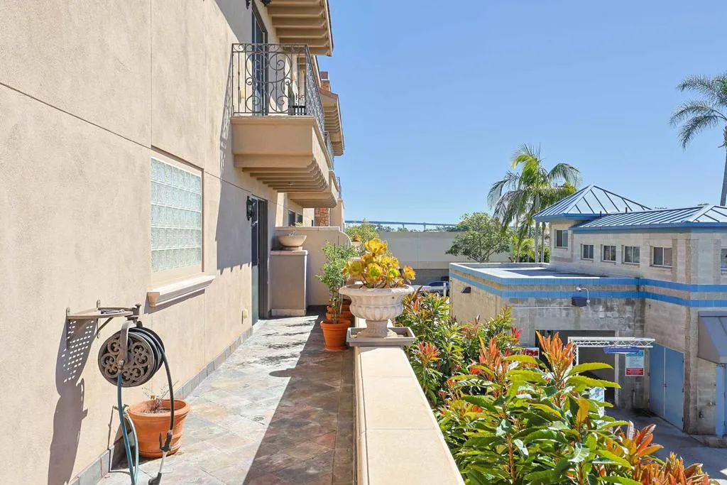Additional image 47 of 120 C Avenue Unit 201, Coronado, CA 92118