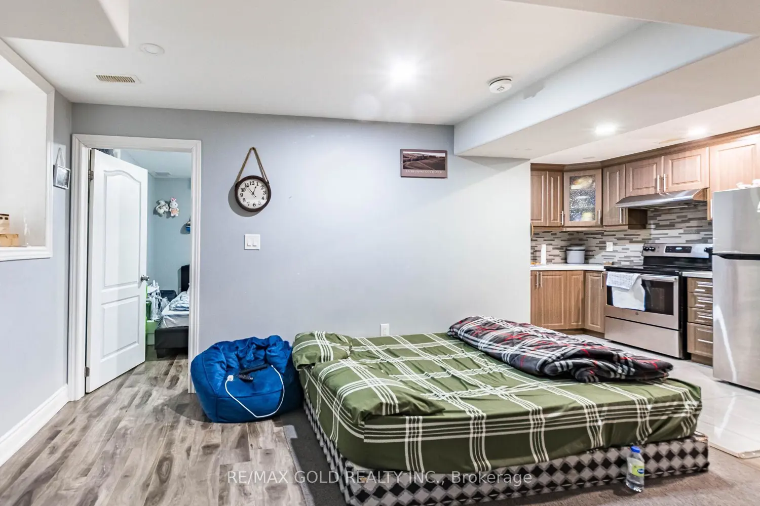 Additional image 18 of 17 Redfern Street