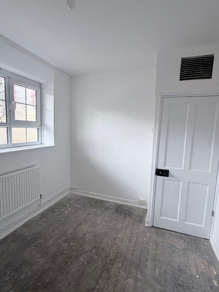 Additional image 10 of 2 Bed Flat, Reardon House, E1W, N1 7GU