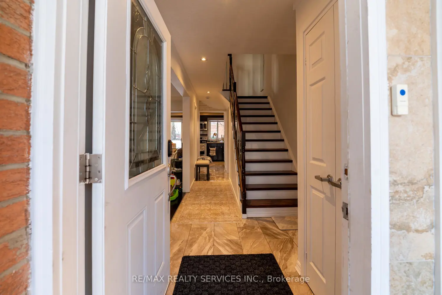 Additional image 2 of 4 Summertime Court