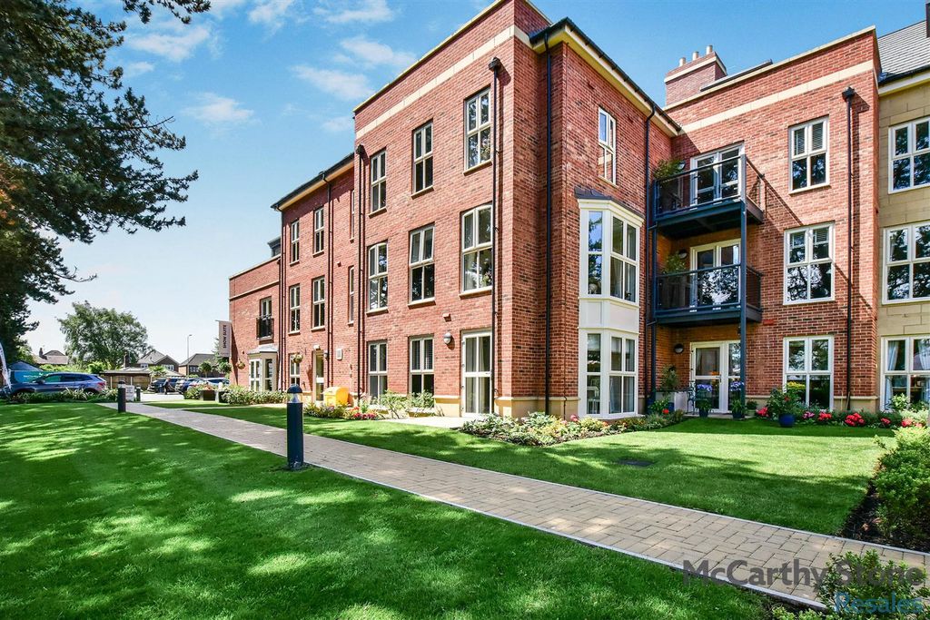 Additional image 19 of 2 bed flat for saleNorthwich Road, Knutsford, Cheshire WA16