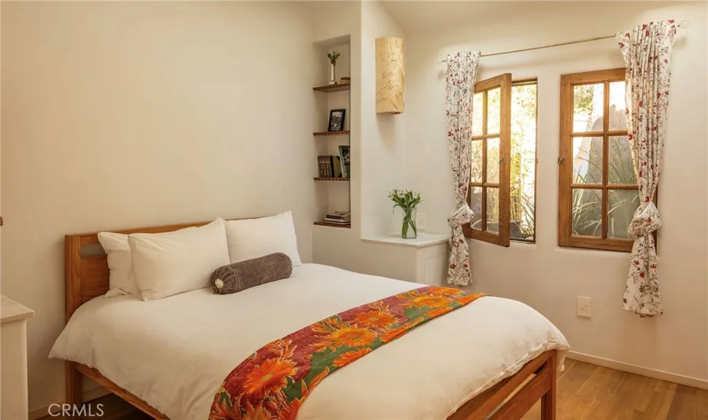 Additional image 9 of 8978 Wonderland Avenue, Los Angeles, CA 90046