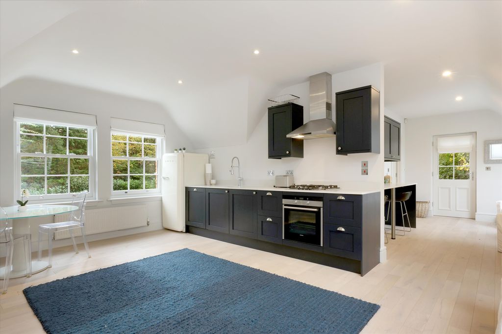 Additional image 35 of 8 bed detached house for saleBagshot Road, Ascot, Berkshire SL5
