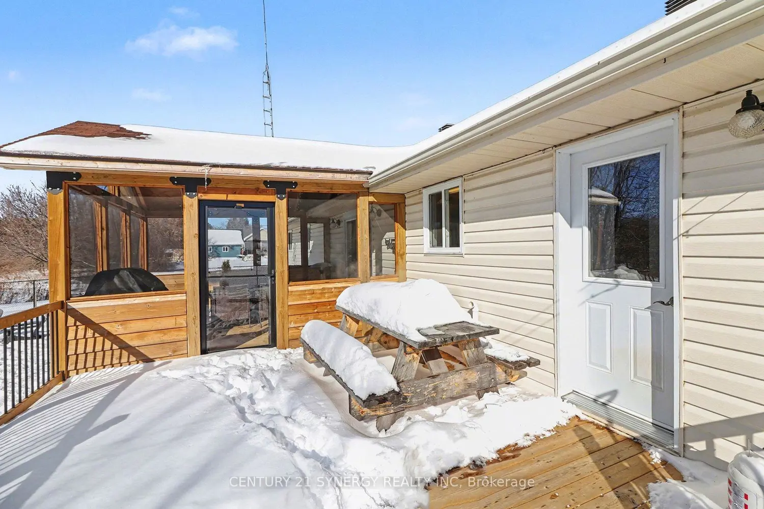 Additional image 16 of 2290 Valley Street