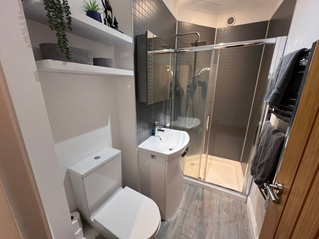 Additional image 21 of 2 bed flat for saleSouth John Street, New Quay SA45