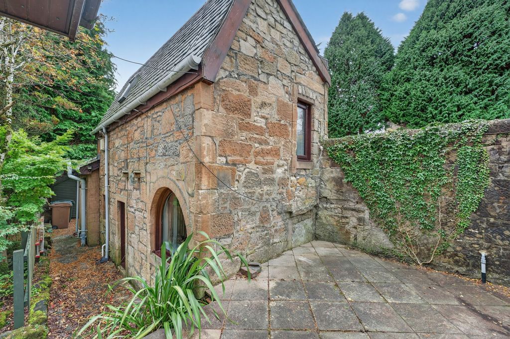Additional image 26 of 5 bed villa for sale71 London Road, Kilmarnock KA3