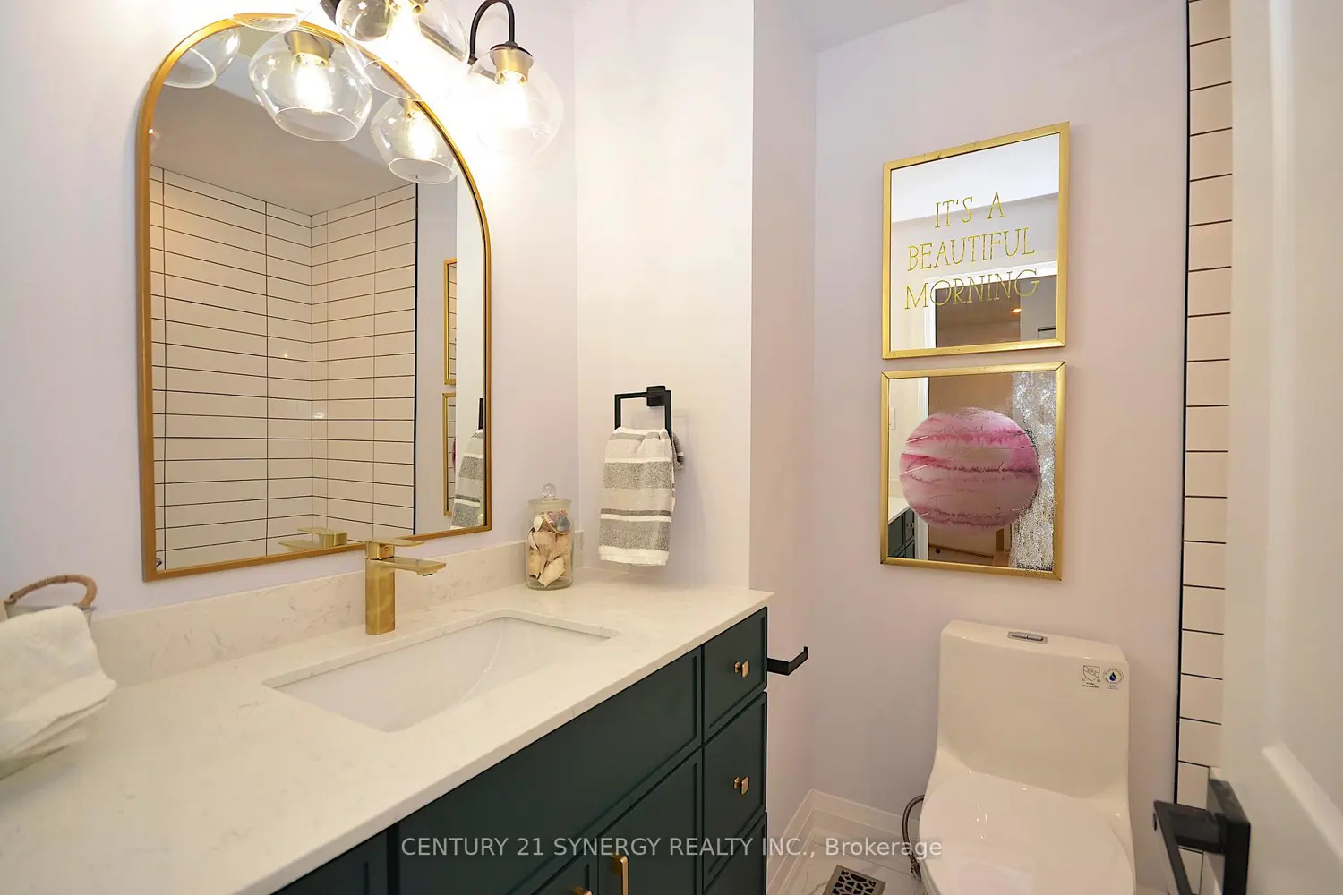 Additional image 15 of 660 Hochelaga Street 34