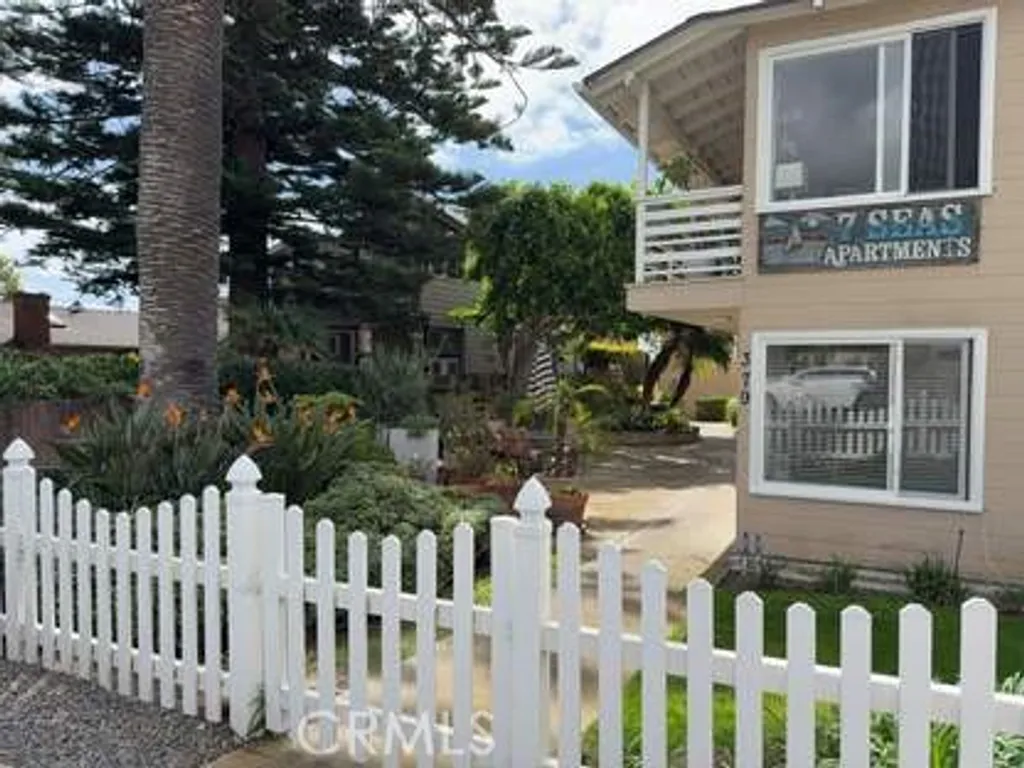 Additional image 2 of 379 Cypress Dr Unit 5, Laguna Beach, CA 92651