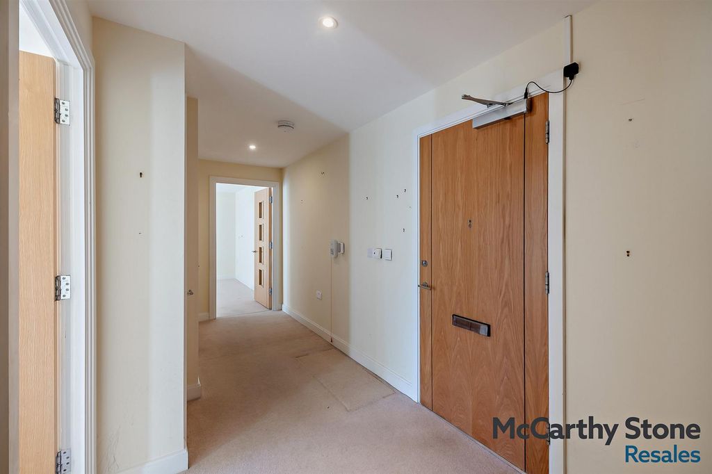 Additional image 21 of 2 bed flat for saleThe Laureates, Newgate Street, Cottingham HU16