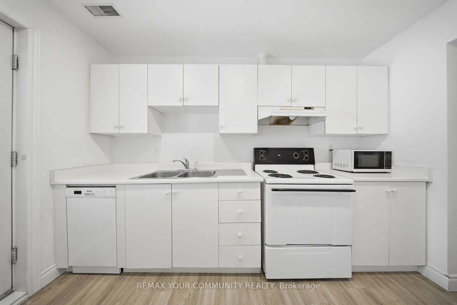 Additional image 14 of 1500 Paddington Court