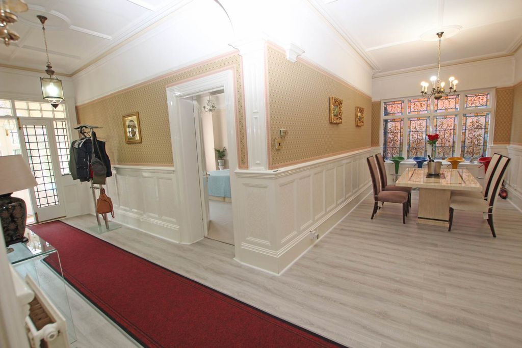 Additional image 4 of 4 bed flat for saleGrassington Road, Eastbourne BN20