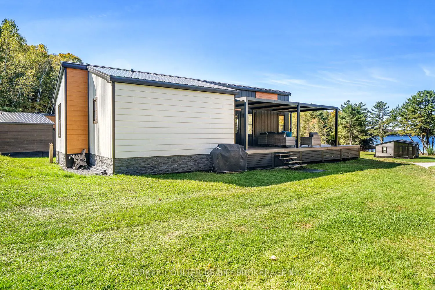 Additional image 9 of 1366 Rosseau Lake Rd 2