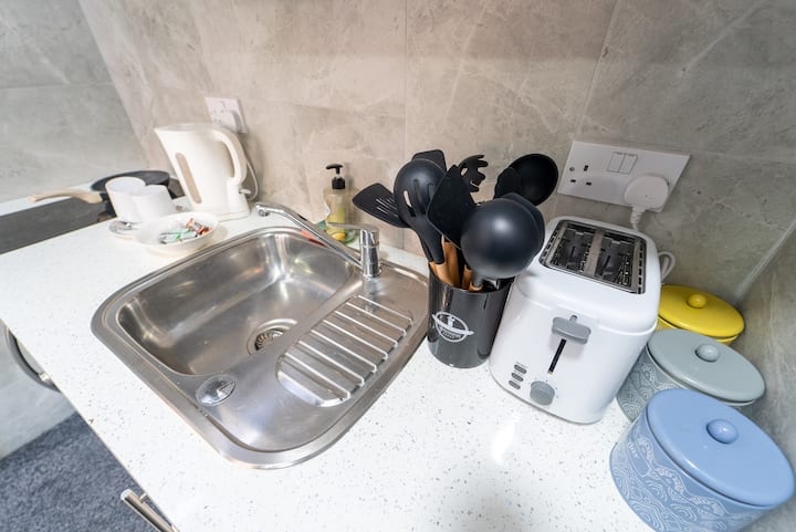 Additional image 9 of Studio Flat, Dale Road, B29, N1 7GU