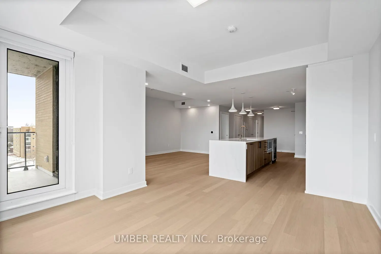 Additional image 8 of 360 Deschâtelets Avenue 706