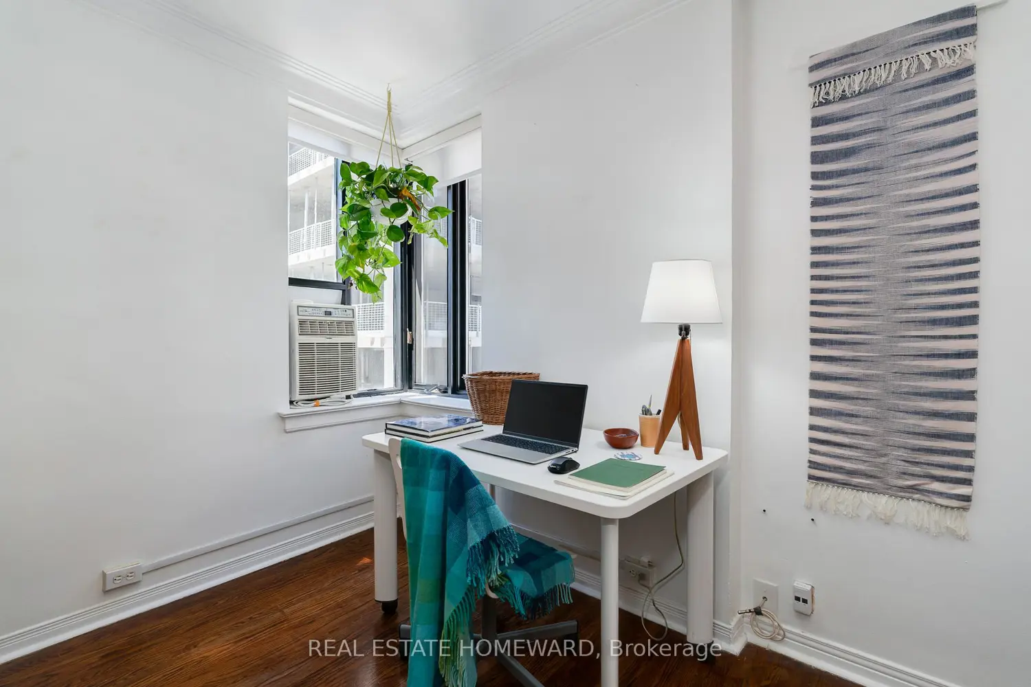 Additional image 11 of 150 Farnham Avenue 406