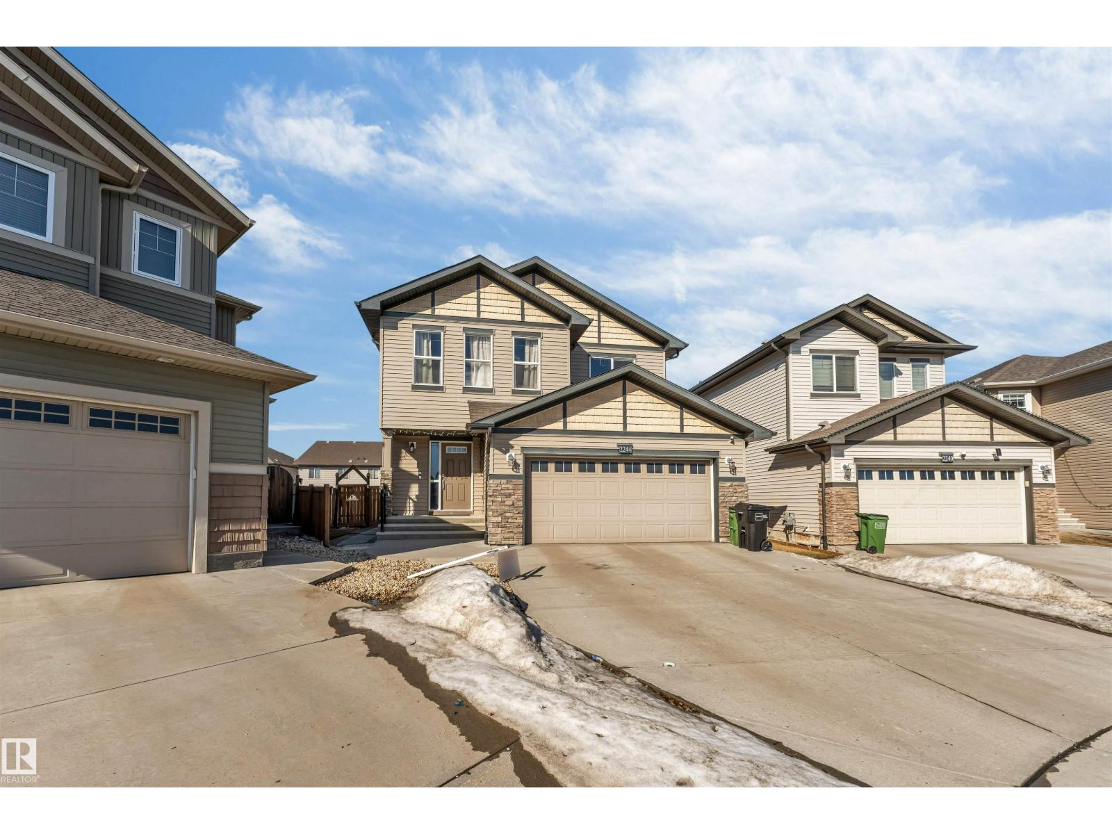 Additional image 2 of 2244 21 Avenue NW, Edmonton, AB, T6T0Y9