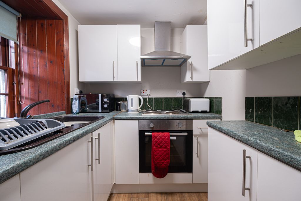 Additional image 8 of 2 bed flat for saleSchool Vennel, Maybole KA19