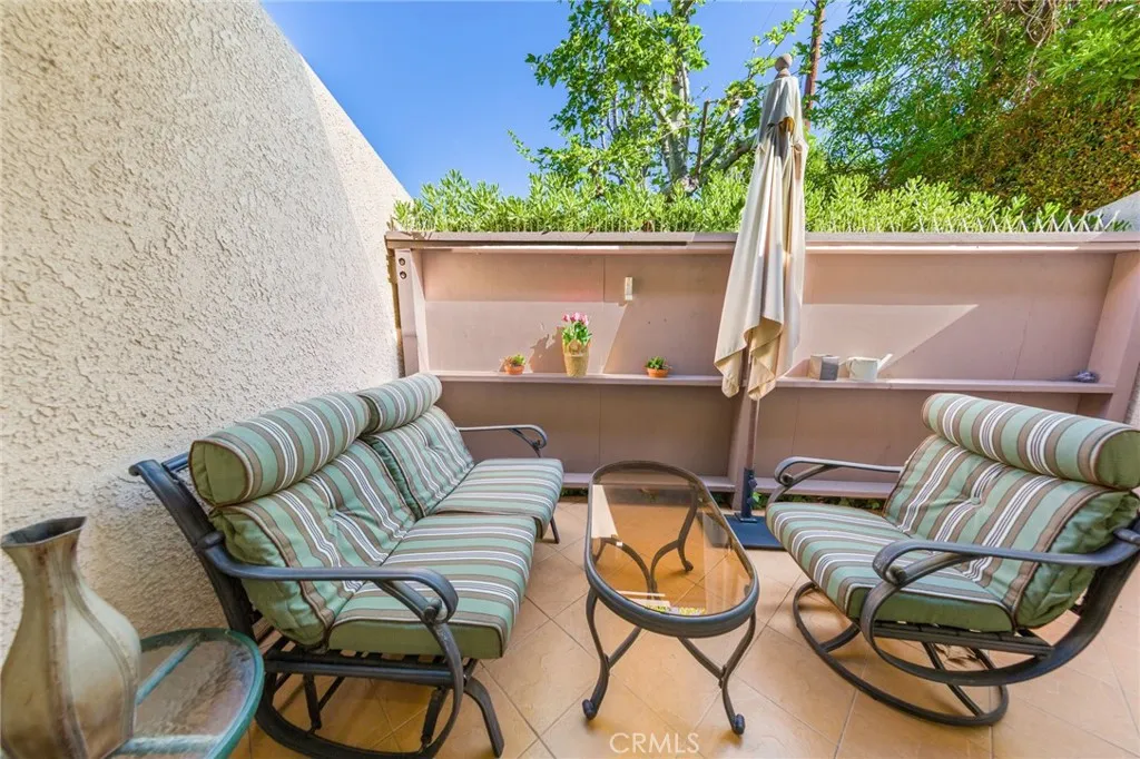 Additional image 3 of 15137 Magnolia Blvd Unit A, Sherman Oaks, CA 91403