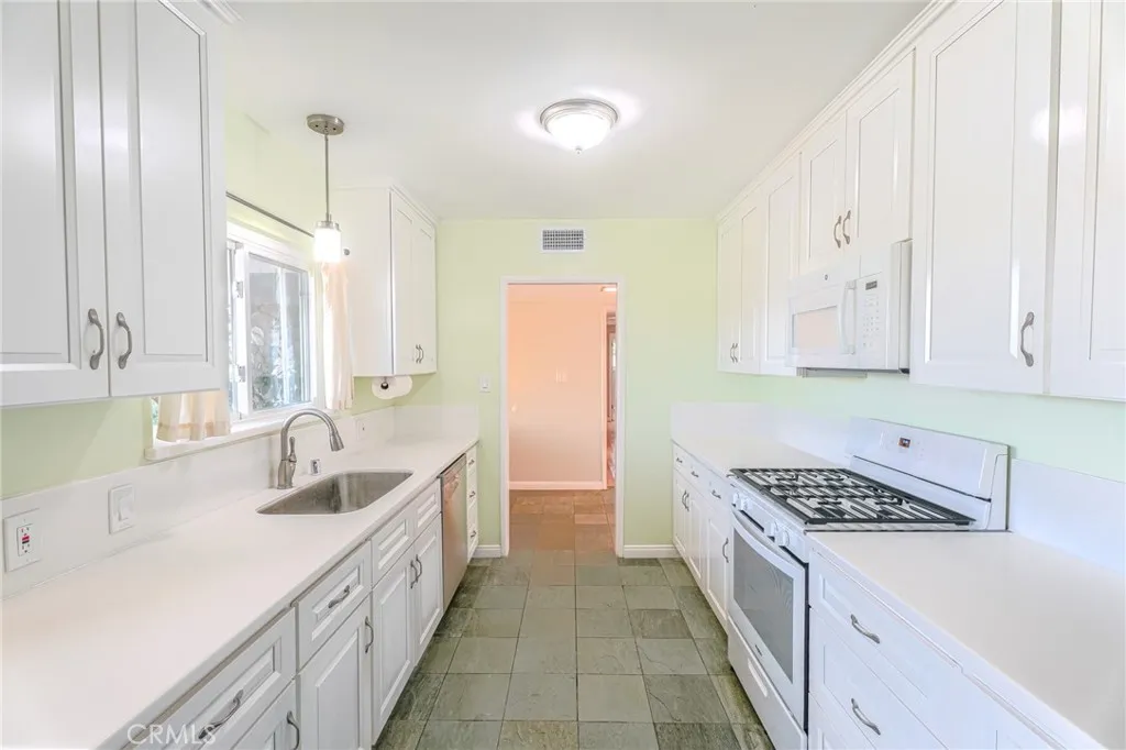 Additional image 13 of 23952 Nomar Street, Woodland Hills, CA 91367