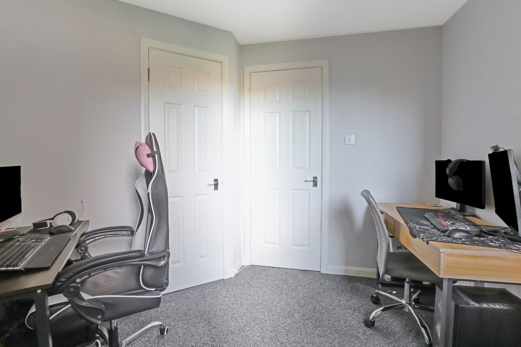 Additional image 16 of 2 bed flat for saleGlasgow Road, West Dunbartonshire, Clydebank G81