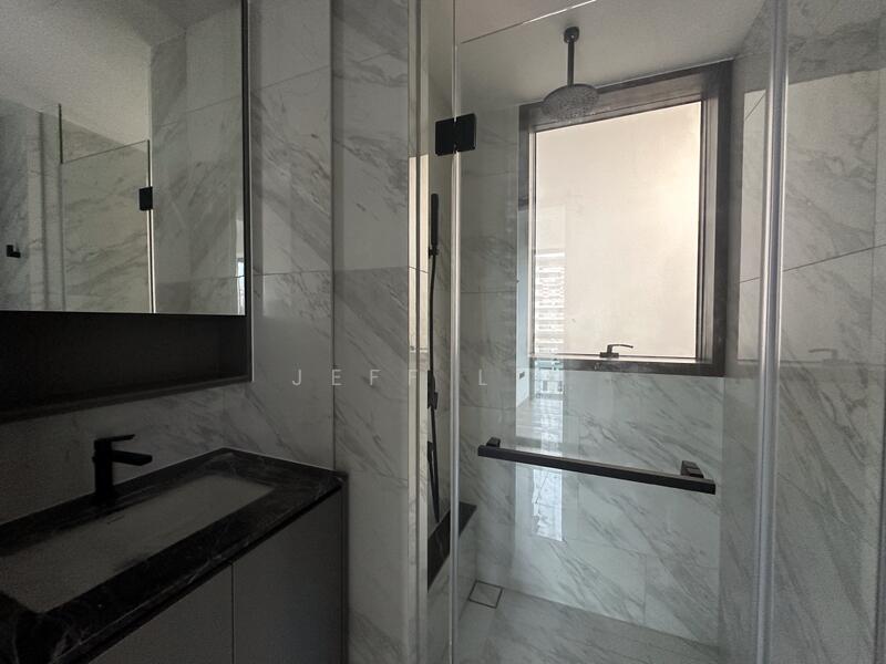 Additional image 10 of 173 Chin Swee Road