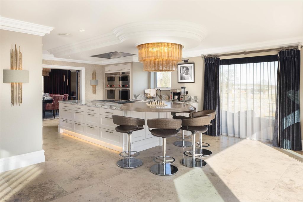 Additional image 3 of 5 bed detached house for saleSouth Lane, Halifax HX3