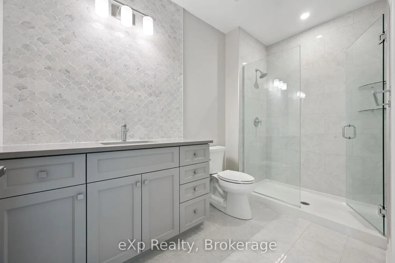 Additional image 6 of 1880 Gordon Street 805