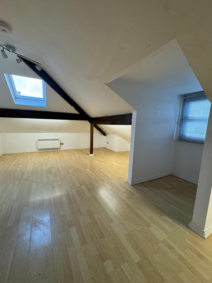 Additional image 2 of 1 Bed Flat, Rotton Park Road, B16, N1 7GU