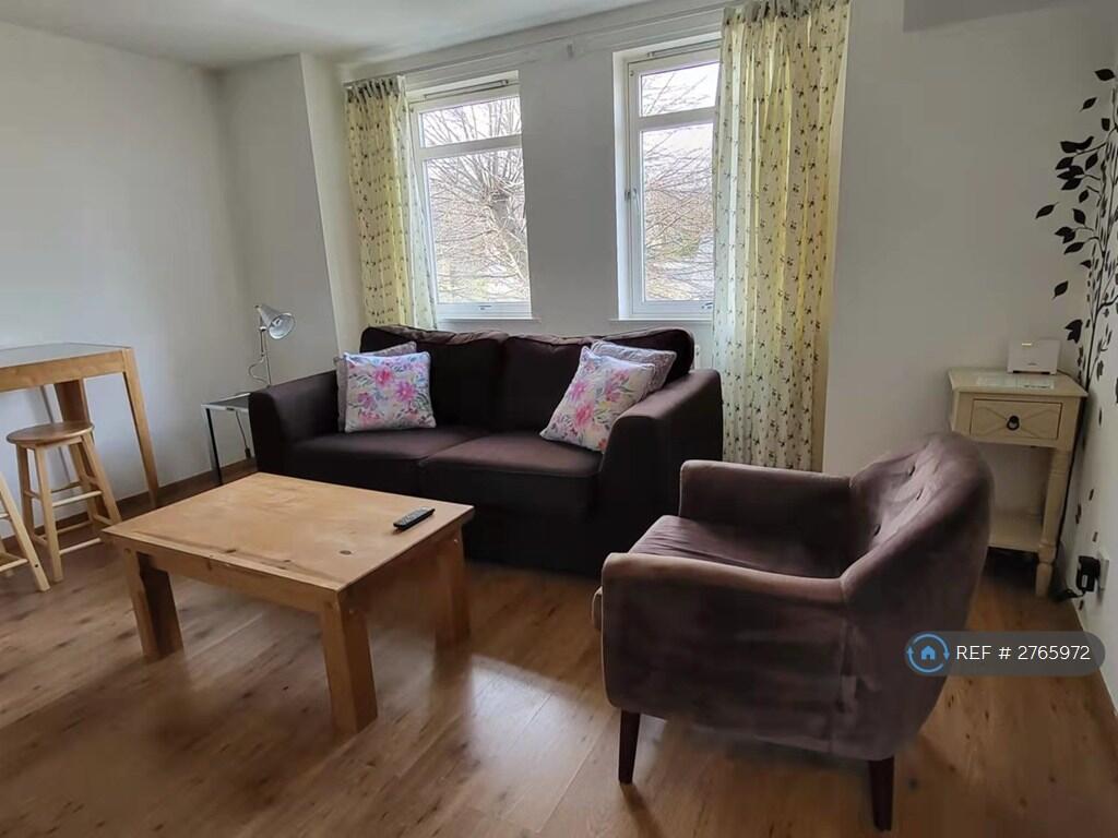 Whitehall Place, Aberdeen, AB25 photo 2