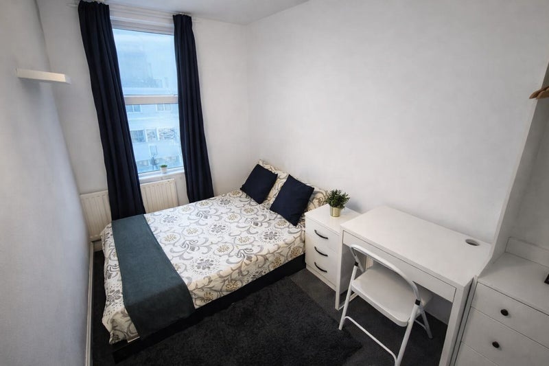 Room in a Shared House, London, E1, N1 7GU