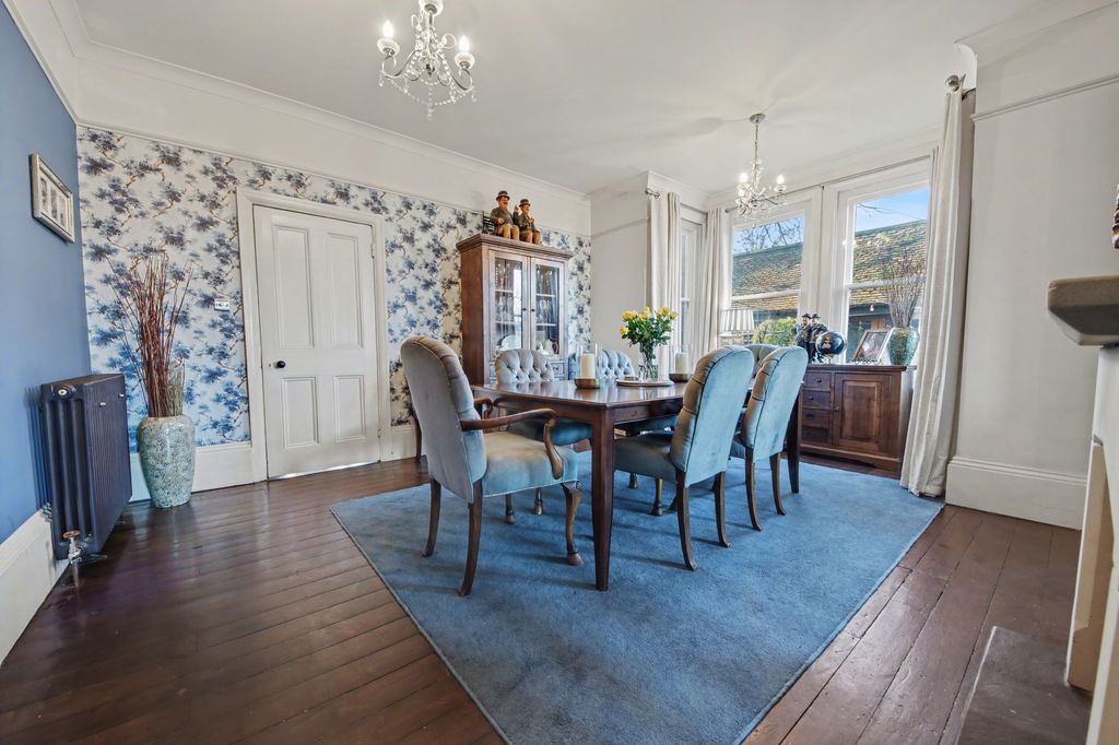 Additional image 13 of 6 bed property for saleThorold Road, Bitterne Park SO18