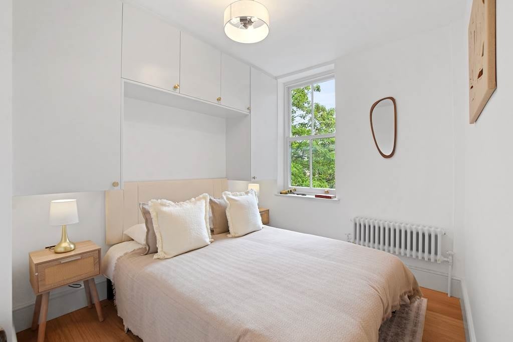 Additional image 10 of 2 Bed Flat, Vicarage Gate, W8, N1 7GU