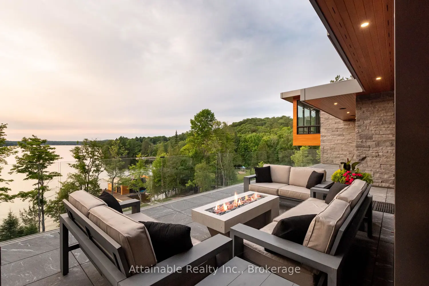 Additional image 14 of 300 West Browns Road