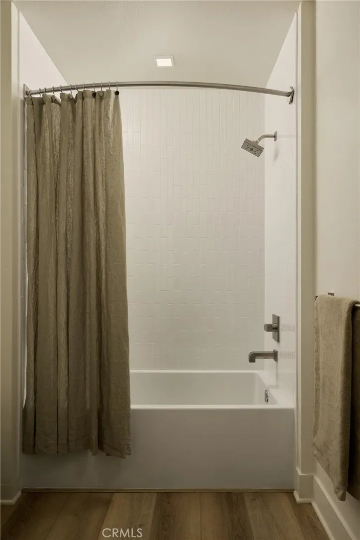 Additional image 107 of 21010 Erwin Street Unit PH745, Woodland Hills, CA 91367