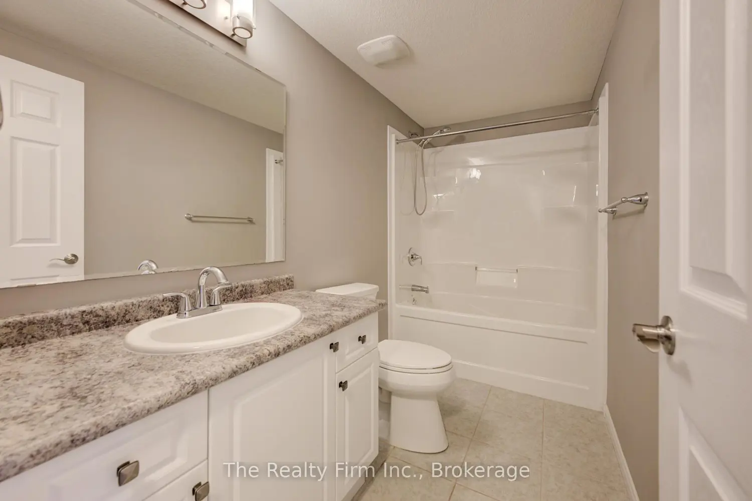 Additional image 18 of 236 Rachel Crescent H