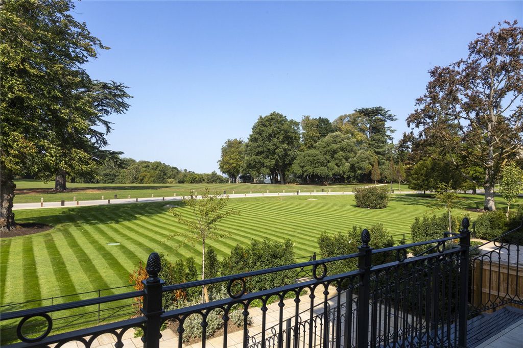 Additional image 4 of 3 bed flat for saleMagna Carta Park, Coopers Hill Lane, Englefield Green, Egham, Surrey TW20