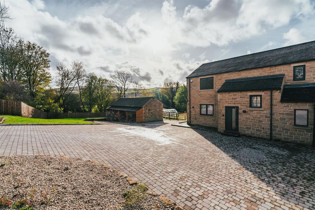 Additional image 46 of 4 bed detached house for saleStation Road, Hope, Hope Valley S33