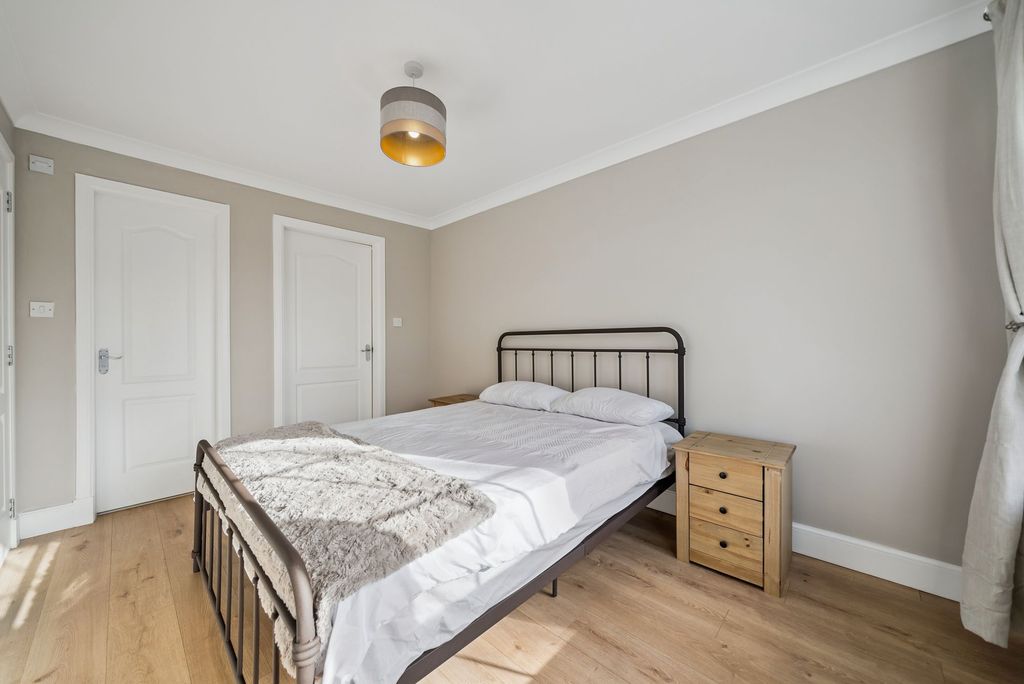 Additional image 12 of 2 bed flat for saleFlat 11, 1 Braid Avenue, Cardross G82