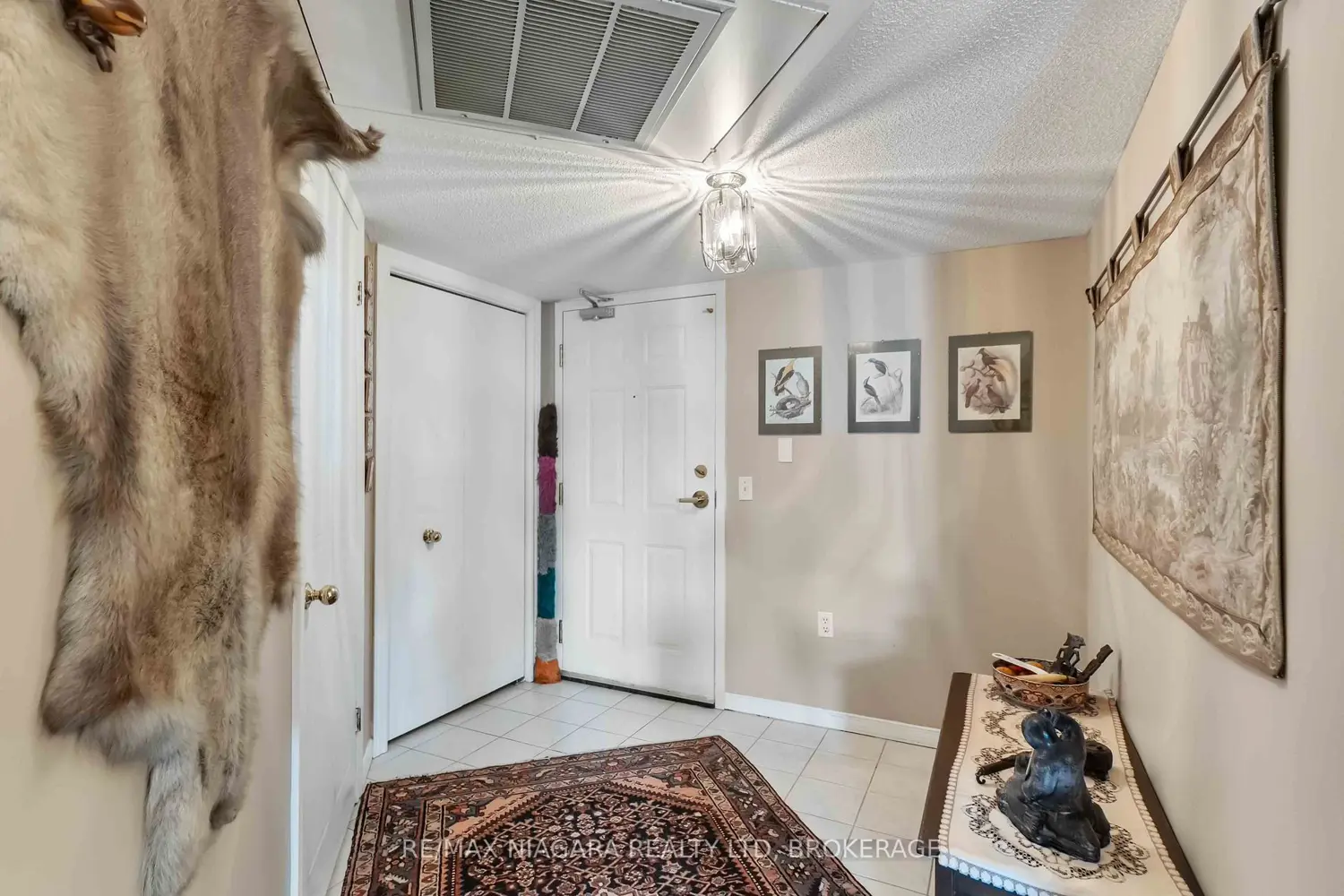 Additional image 2 of 3420 Frederick Avenue 210