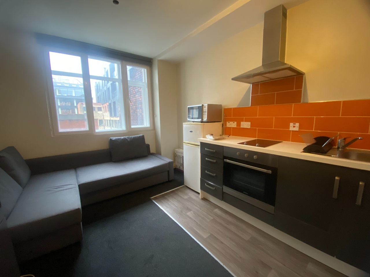 Studio Flat, Devonshire House, B3, N1 7GU